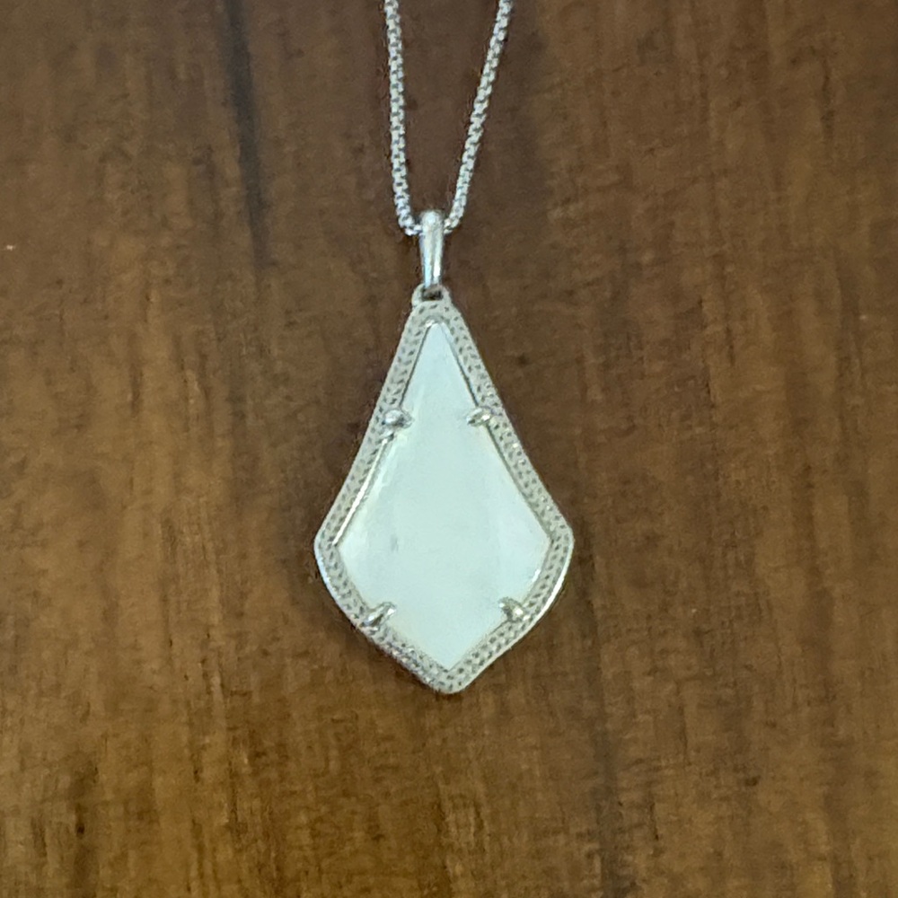 Elegant Silver Pendant Necklace Kendra Scott